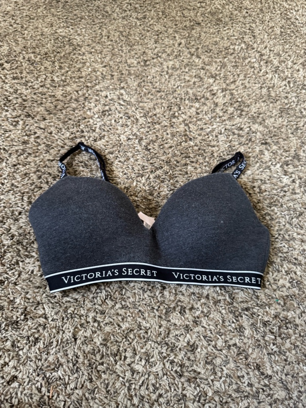 Victoria's Secret Dark Gray Wireless Seamless t shirt Bra - Picture 1 of 2